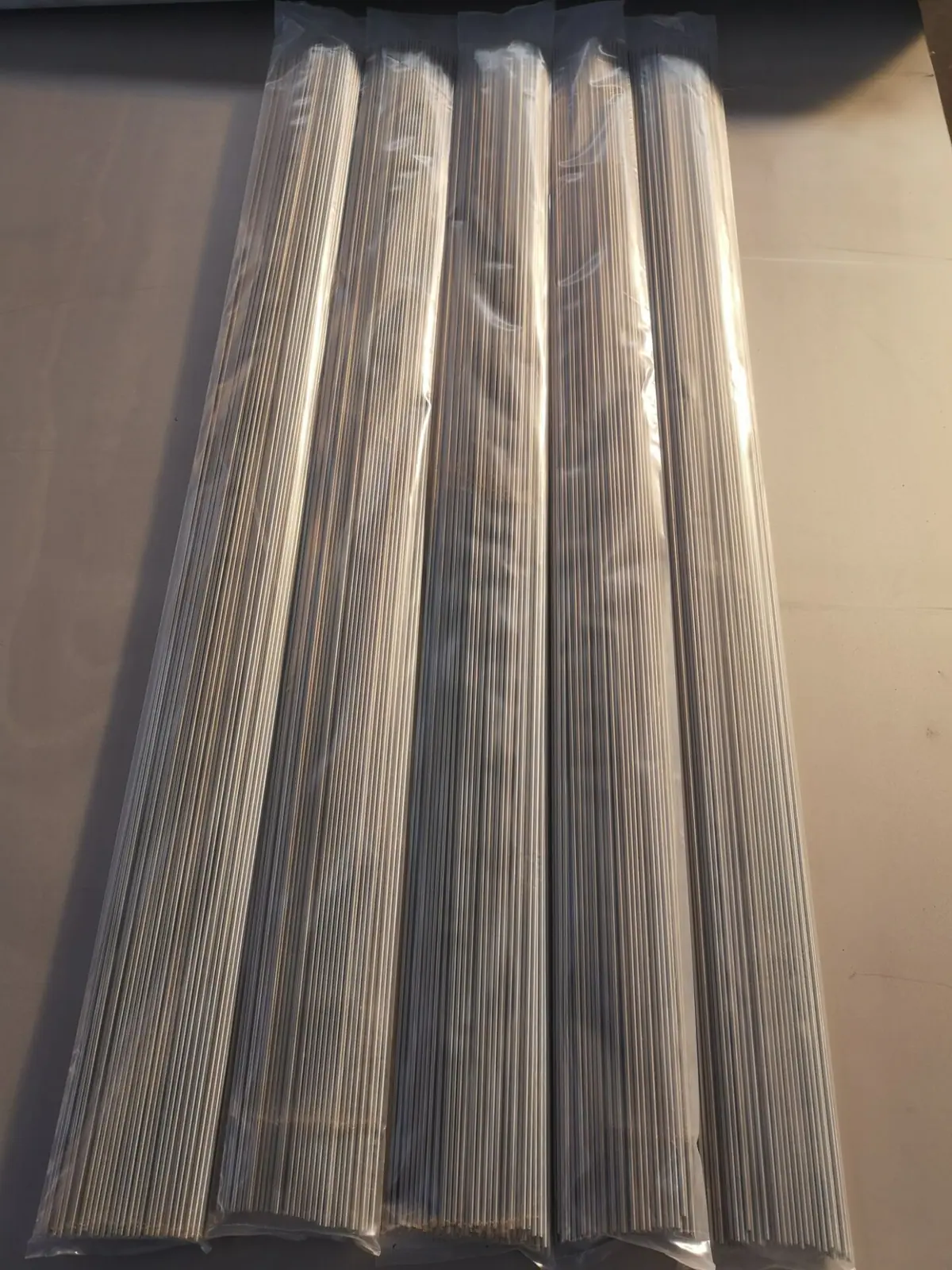 Fine titanium wire strands